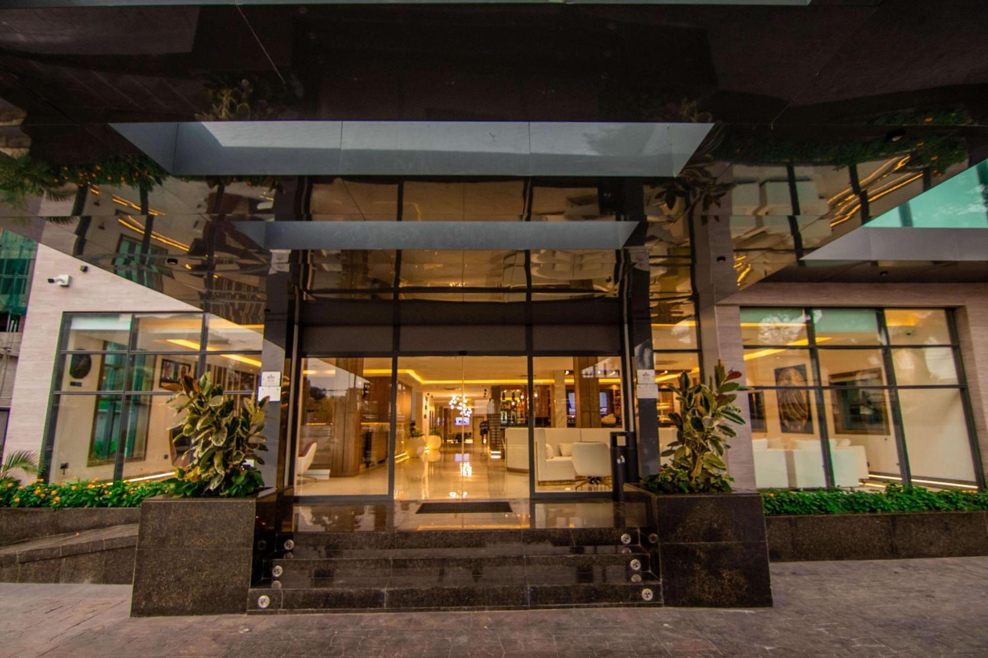 The Safron Hotel Lagos Exterior foto